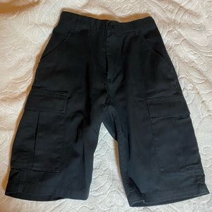 Brandy Melville black long cargo shorts